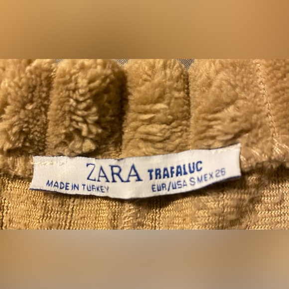 Zara Trafaluc Camel Tan Fuzzy Pullover Cropped Sweater Womens - Picture 5 of 5
